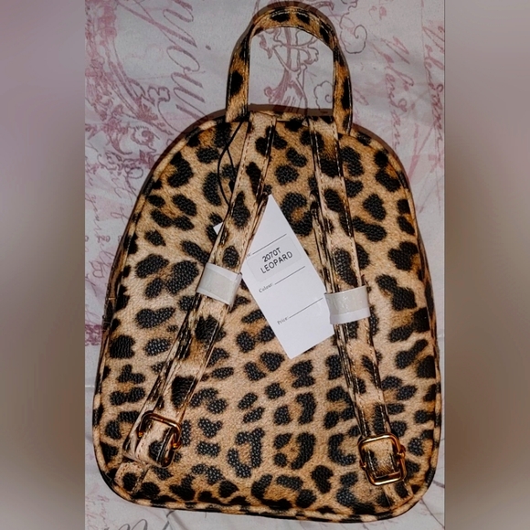 New Leopard print backpack - Picture 2 of 2